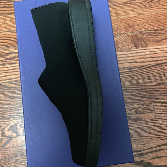 NEW Stuart Weitzman Sofa Black Stretch Pull On Loafer Black.Size 7.Made in Spain - Picture 8 of 14